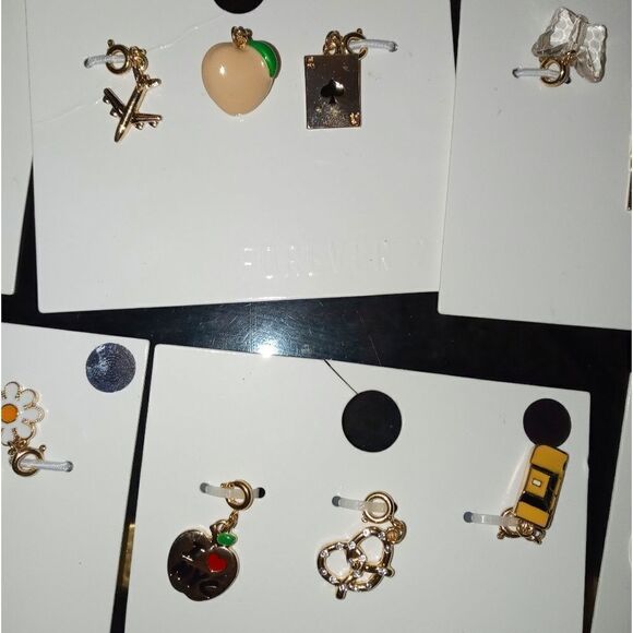 15 piece wholesale charms - Picture 5 of 10